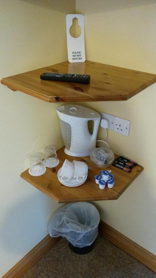Ballyraine Guesthouse Letterkenny Room photo