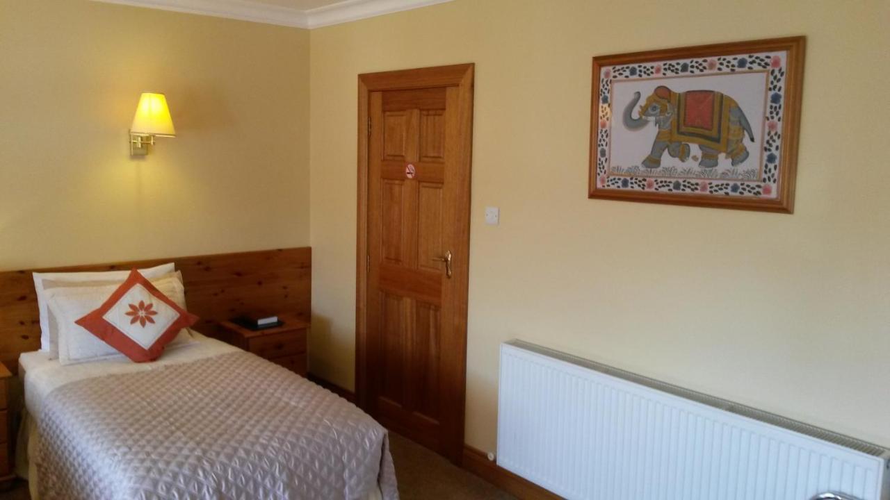 Ballyraine Guesthouse Letterkenny Room photo