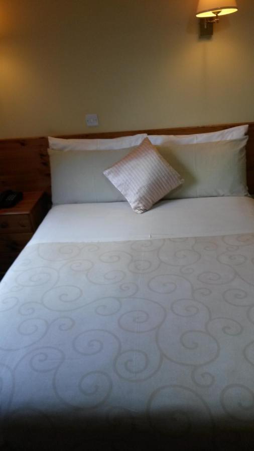 Ballyraine Guesthouse Letterkenny Room photo